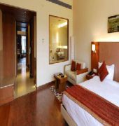 Club Mahindra Kensville Golf Resort Ахмедабад Экстерьер фото